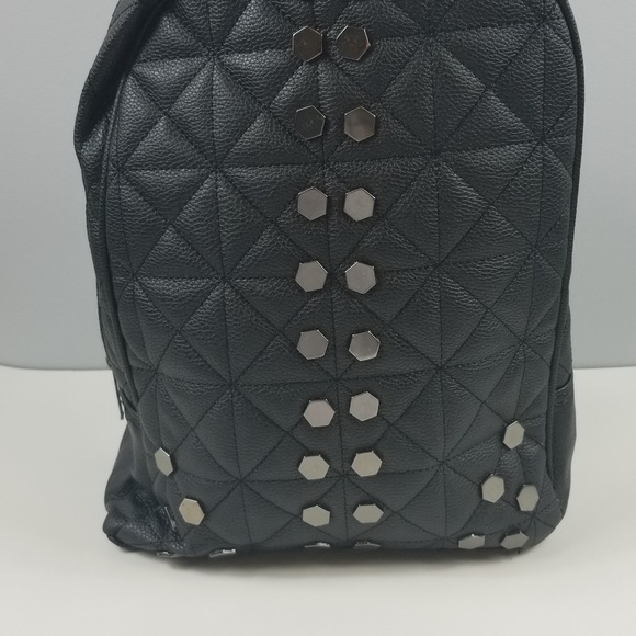 Black Faux leather bag! - Picture 2 of 8